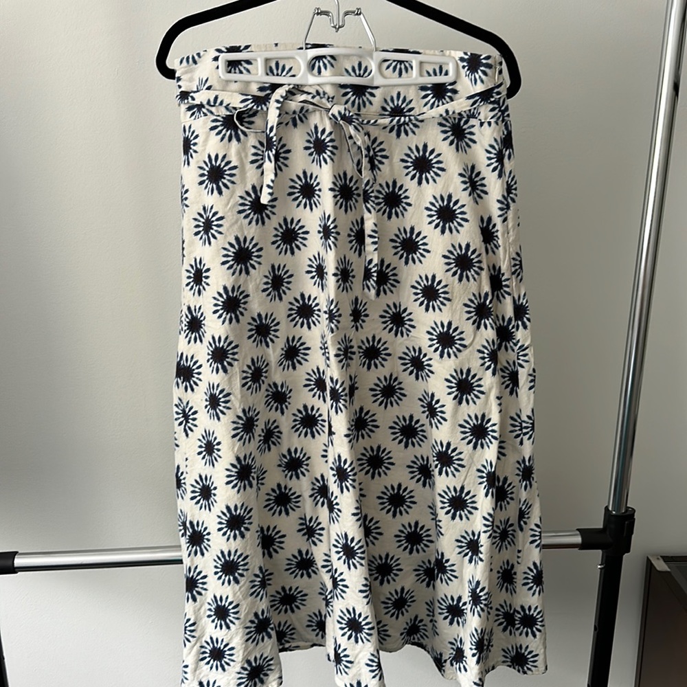 Women’s skirt from loft